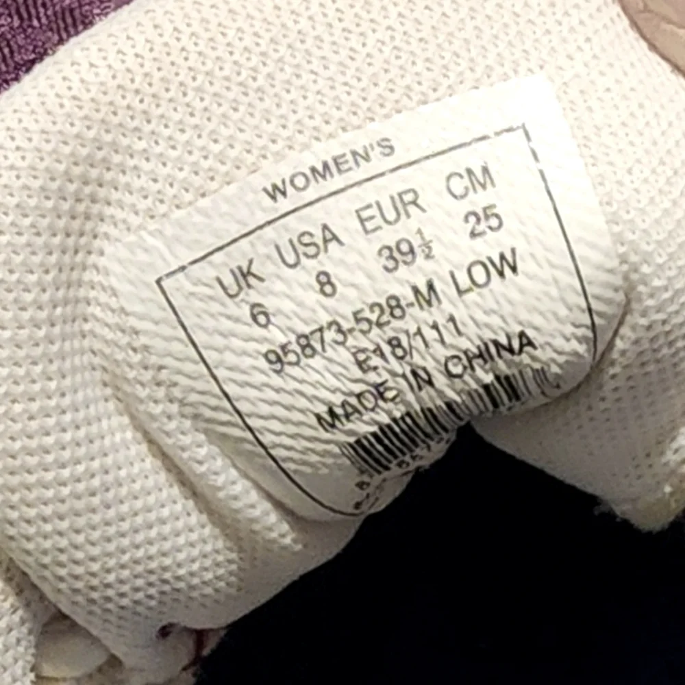 K-Swiss Women's Vibrant Violet Purple sneakers. Like new..size 8 US. - Picture 5 of 10